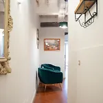 Rjgal - Private Courtyard Center Апартаменты Флоренция